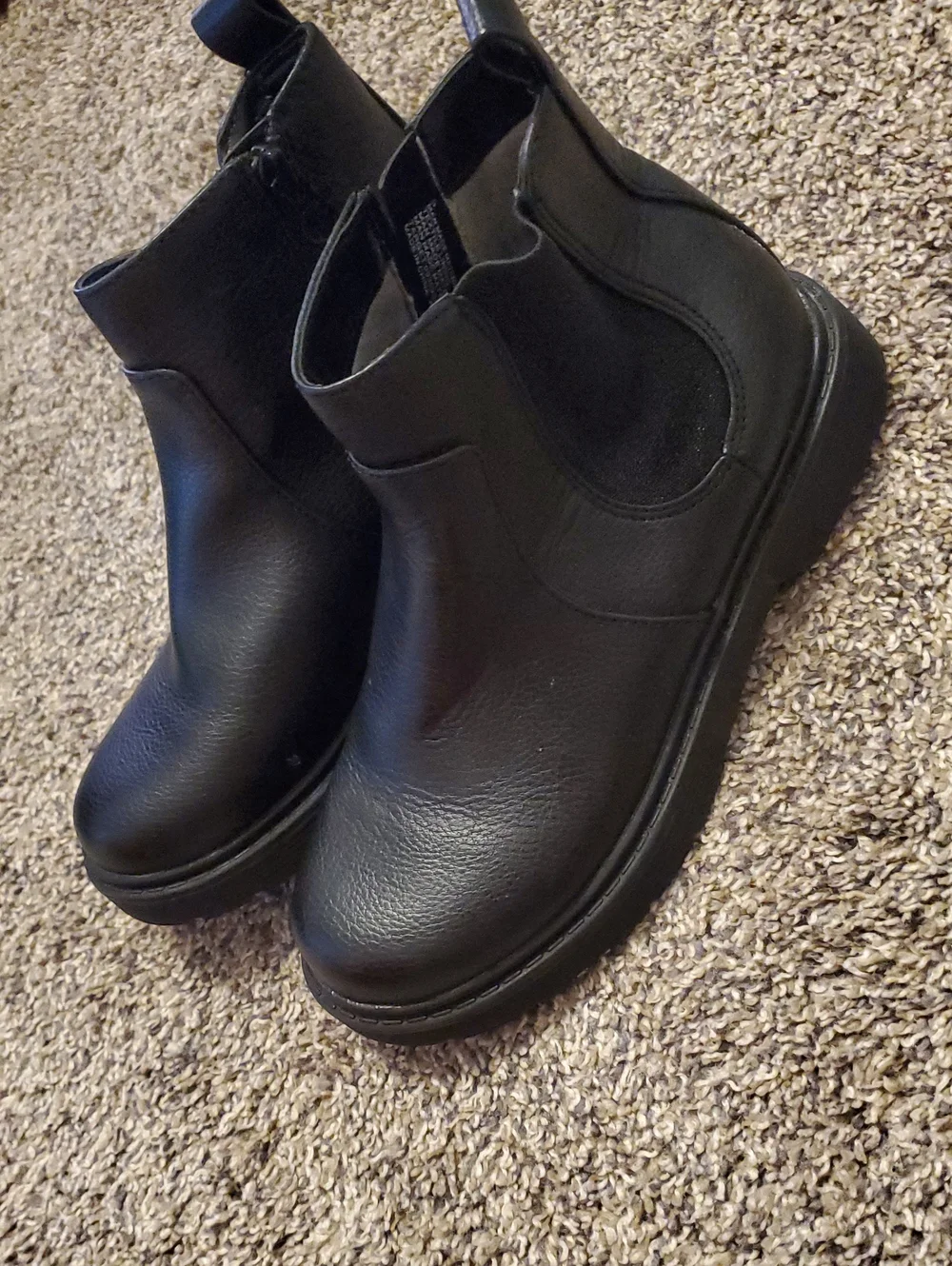 Cat & Jack Black Chelsea Platform Ankle Boots